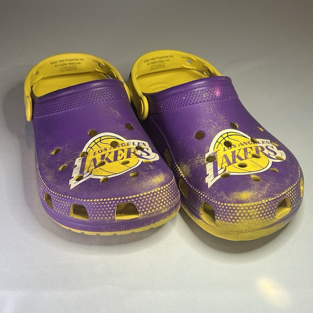 CROCS NBA Los Angeles Lakers Classic Clogs Size Men 7 Women 9‎ Croc Purple